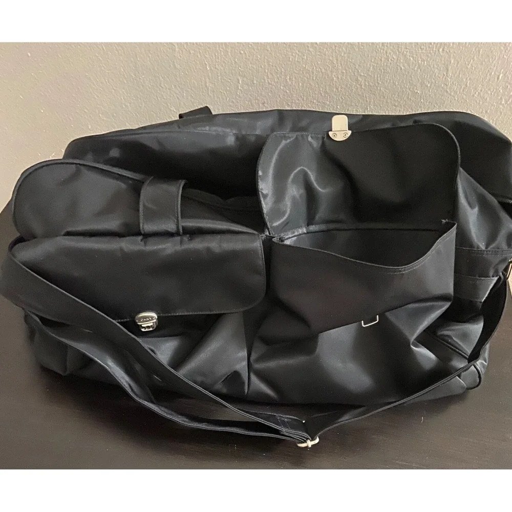 DKNY X-Large Black Duffle Bag Travel‎ Business Gym